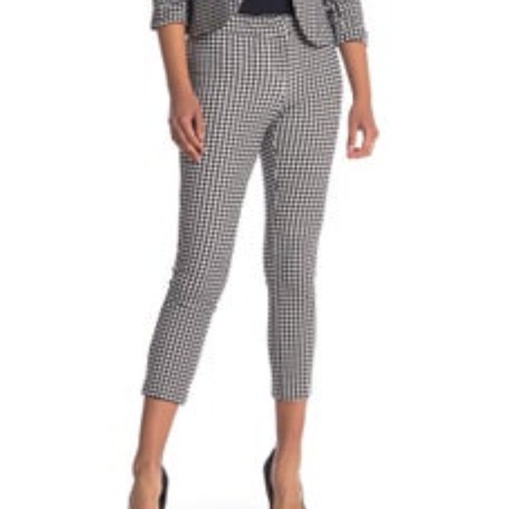 Amanda & Chelsea Contemporary Fit Ankle Pant